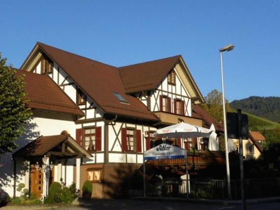 Hotel Restaurant Adler Buehlertal Exteriör bild